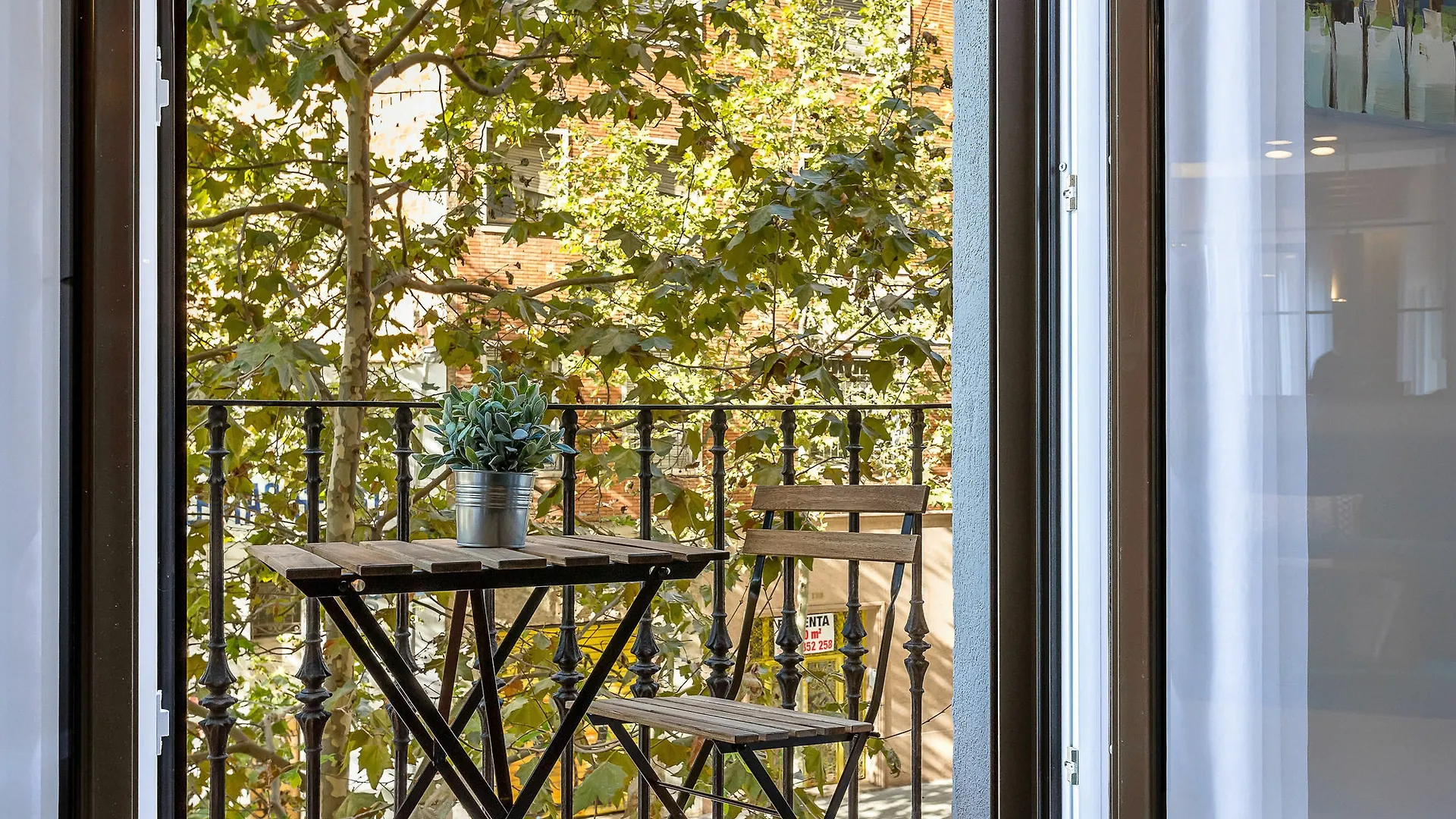 Urban District - Vintage Suites برشلونة 3*,  إسبانيا