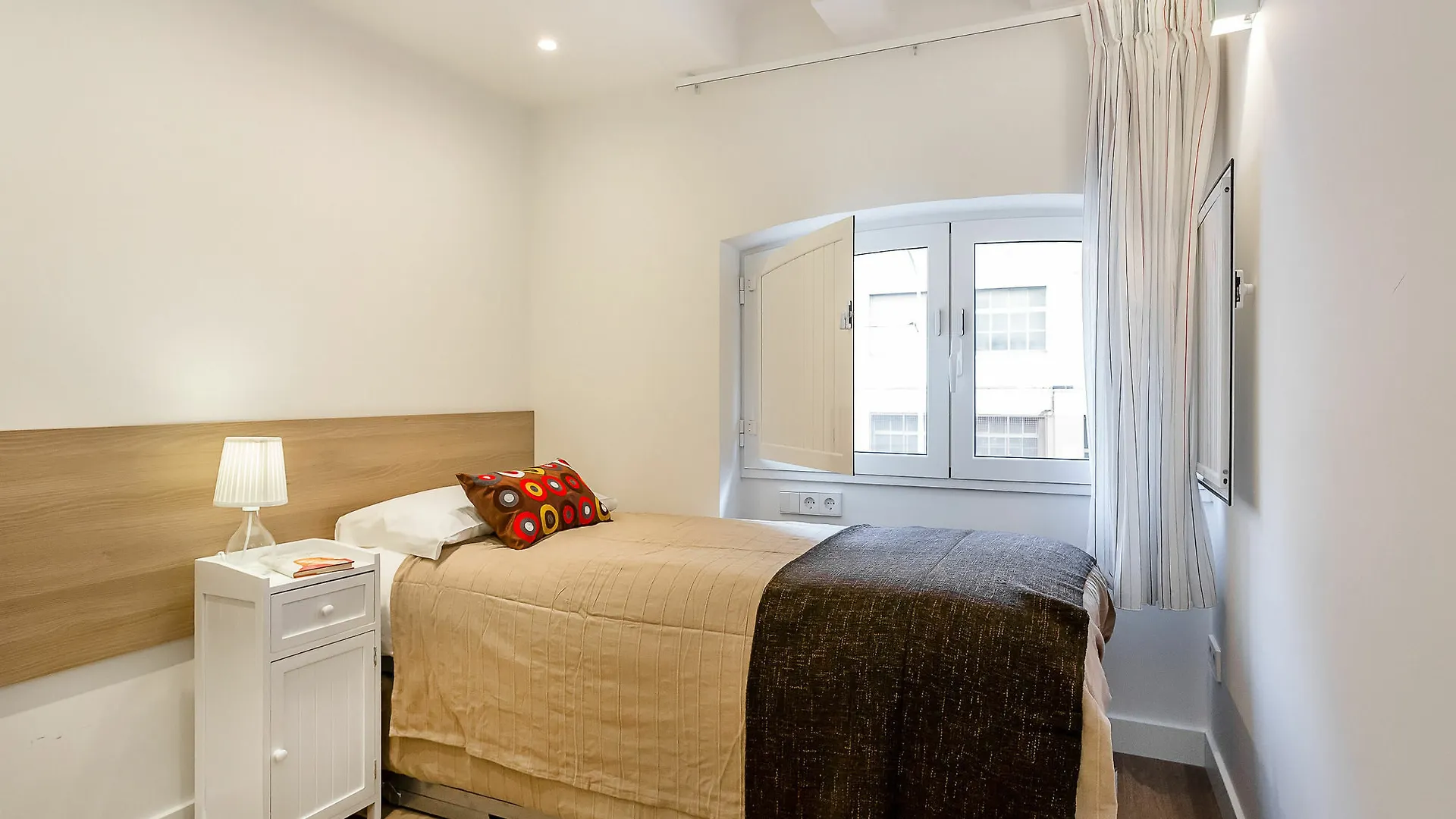 Urban District - Vintage Suites برشلونة فندق